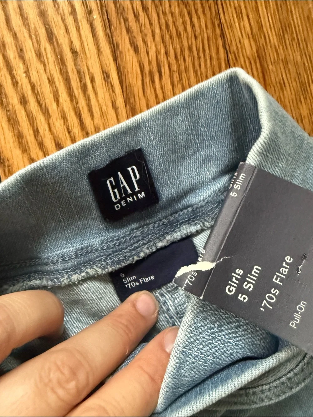 GAP Light Blue Kids 70s Flare Jeans - Size 5 Slim - NWT